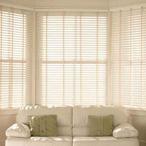 arena_sherwood_ecru_wooden_venetian_blind