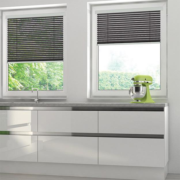 matt-black-venetian-blind