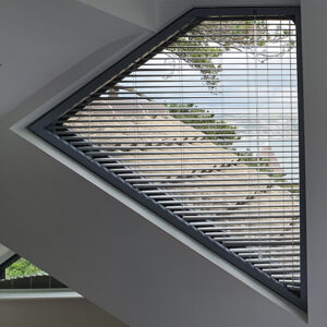 Shaped Venetian Blinds